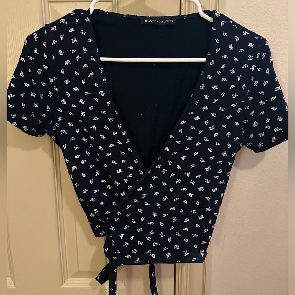 Brandy Melville Top